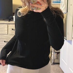 Athleta Women’s Black Lightweight Fitted Long Sleeve Sz. M